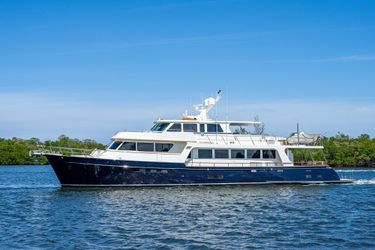 97' Marlow 2013 Yacht For Sale